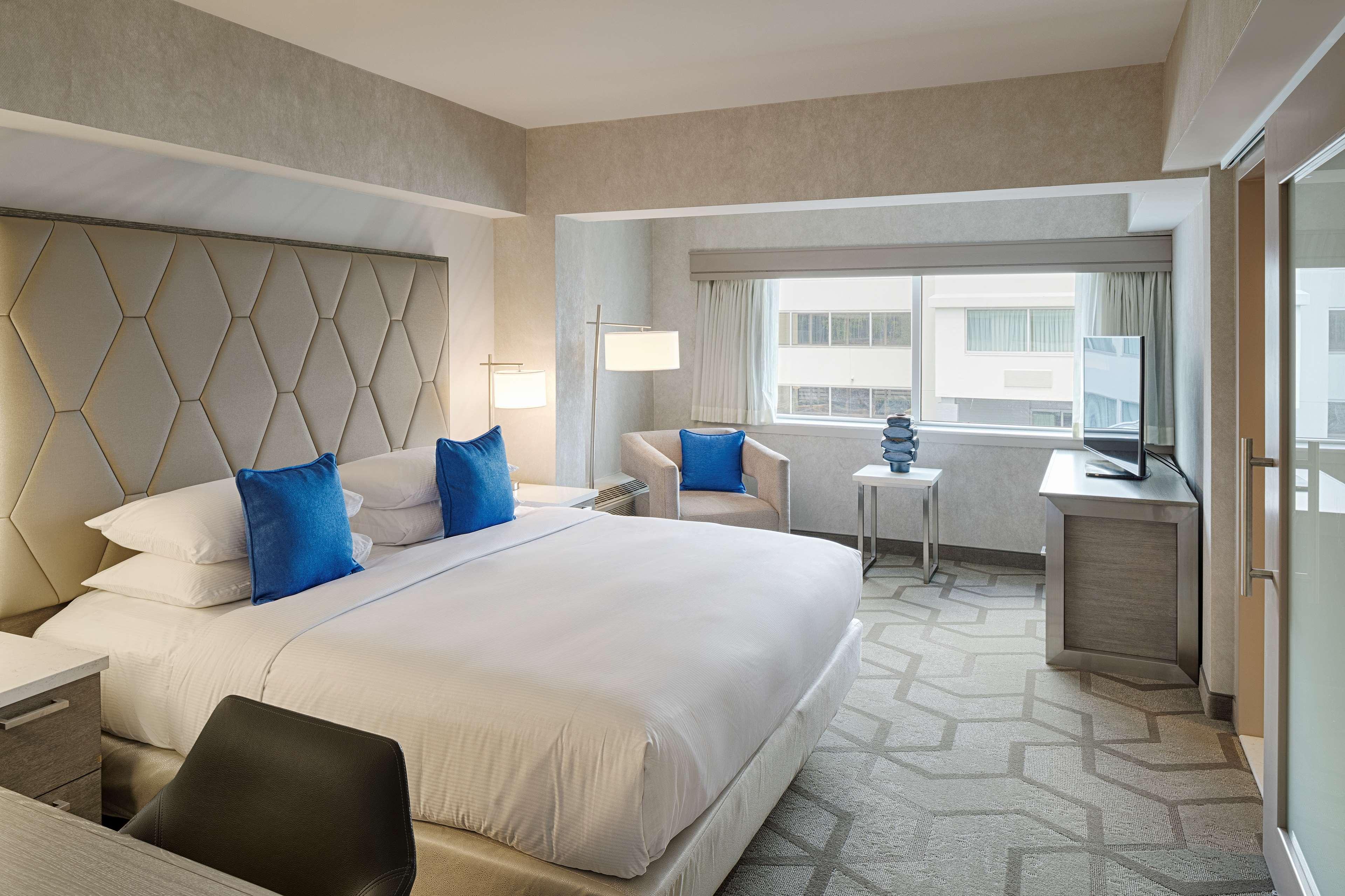 The Kingsley Bloomfield Hills - A Doubletree By Hilton Hotell Exteriör bild