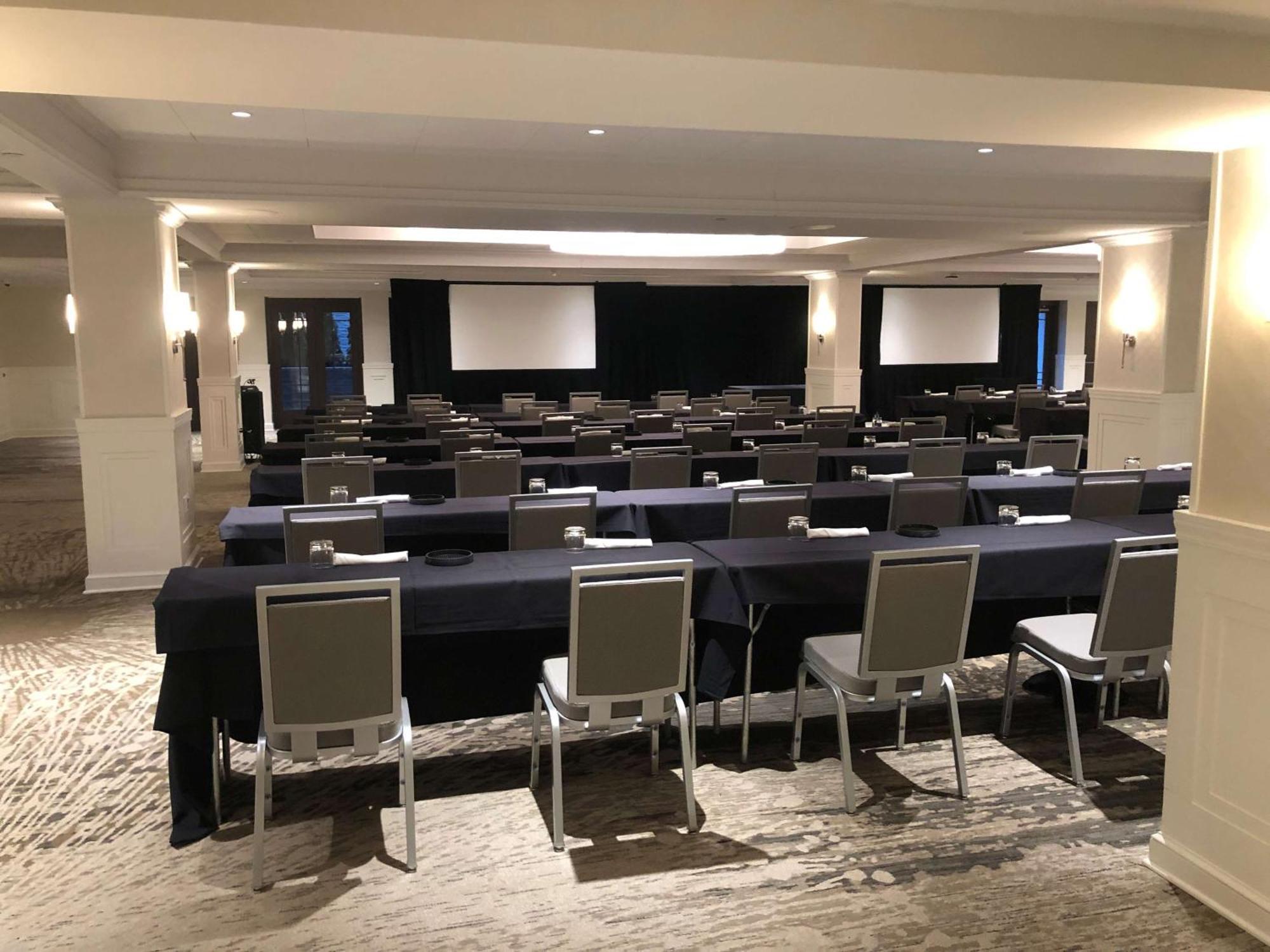 The Kingsley Bloomfield Hills - A Doubletree By Hilton Hotell Exteriör bild