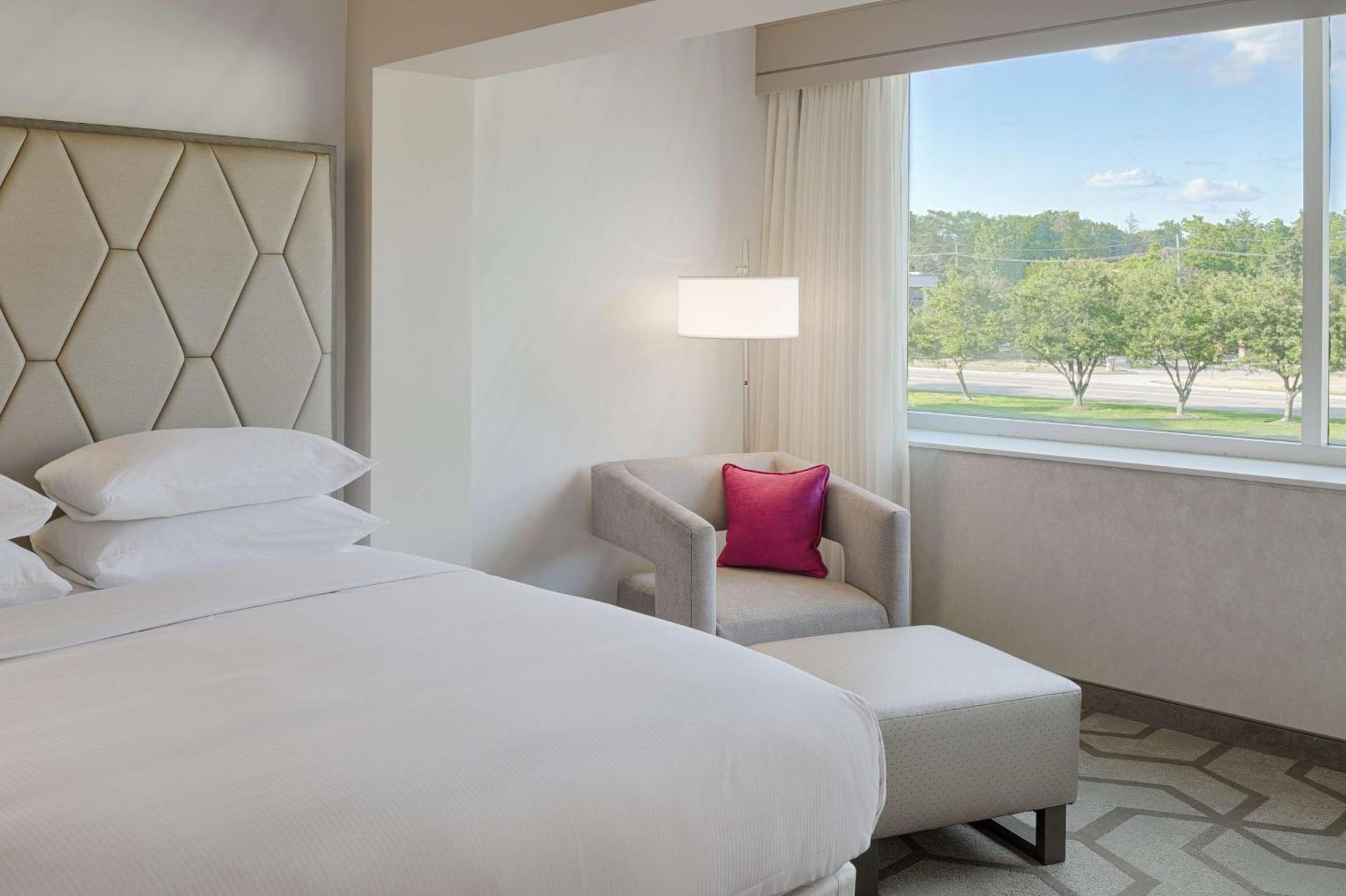The Kingsley Bloomfield Hills - A Doubletree By Hilton Hotell Exteriör bild