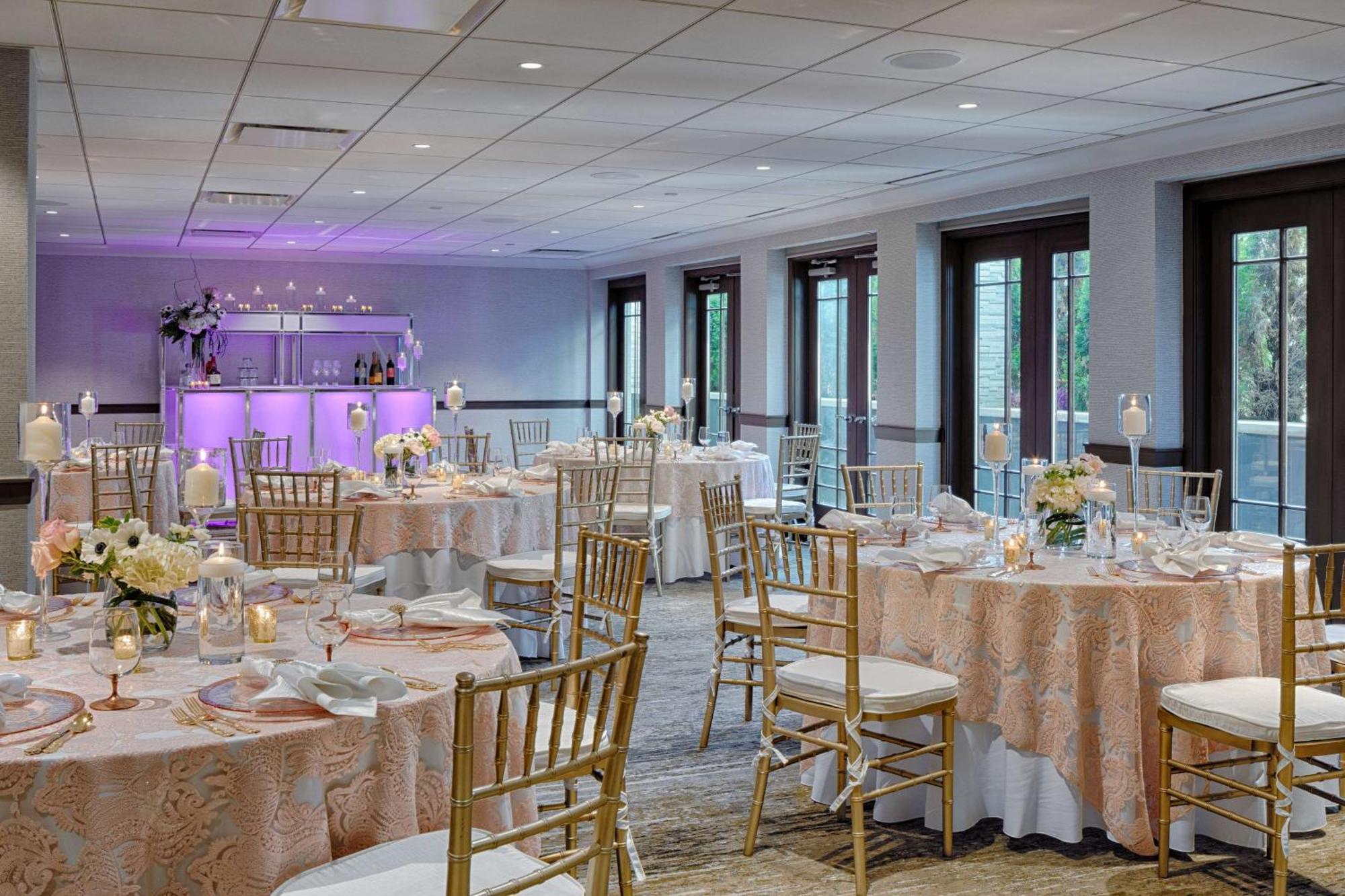 The Kingsley Bloomfield Hills - A Doubletree By Hilton Hotell Exteriör bild