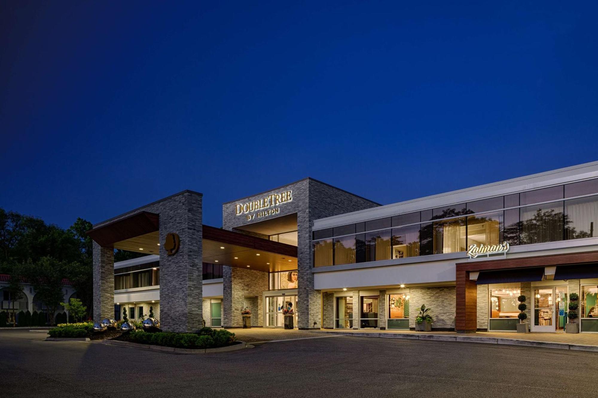 The Kingsley Bloomfield Hills - A Doubletree By Hilton Hotell Exteriör bild